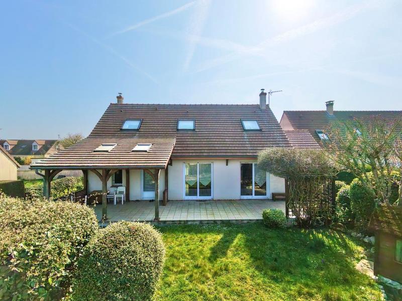 Maison - 112 m² - 5 pièces