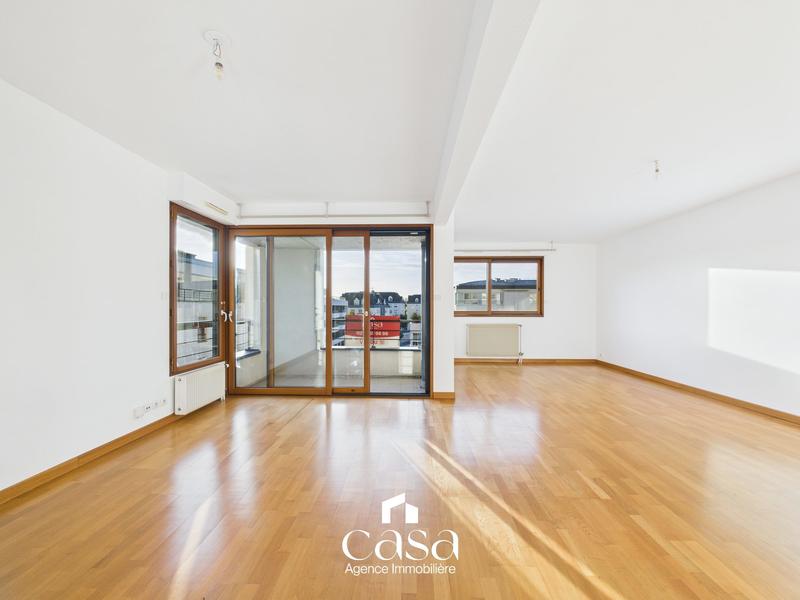 Appartement - 96 m² - 4 pièces