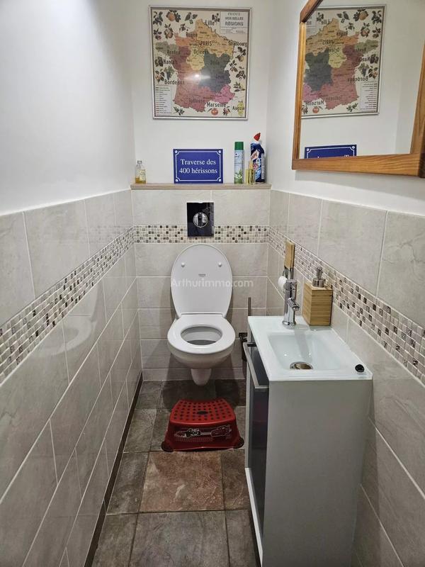 Maison - 97 m² - 6 pièces