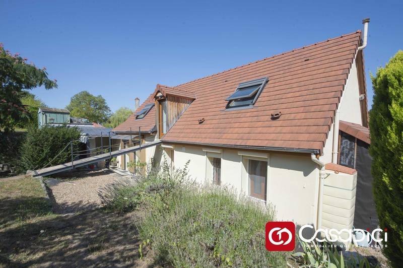 Maison - 90 m² - 6 pièces