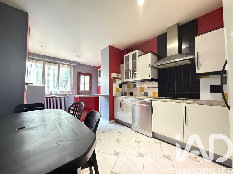 Maison - 133 m² - 6 pièces