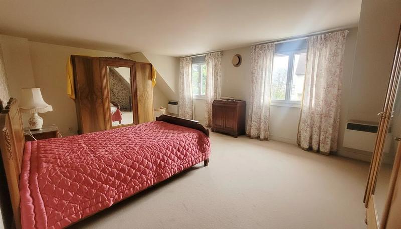 Maison - 93 m² - 4 pièces