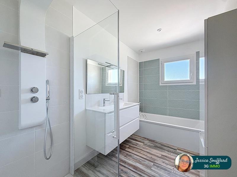 Maison - 138 m² - 5 pièces