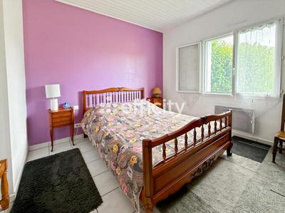 Maison - 146 m² - 6 pièces