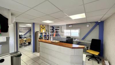 Bureau - 344 m² - 15 pièces