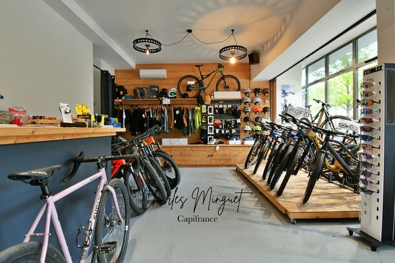 Fonds de commerce - 85 m²