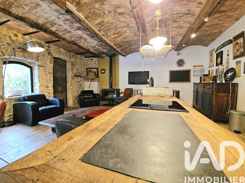 Maison de village - 111 m² - 6 pièces