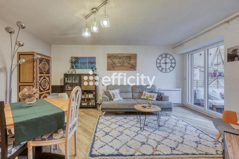 Appartement - 85 m² - 4 pièces