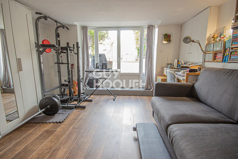 Maison - 97 m² - 6 pièces