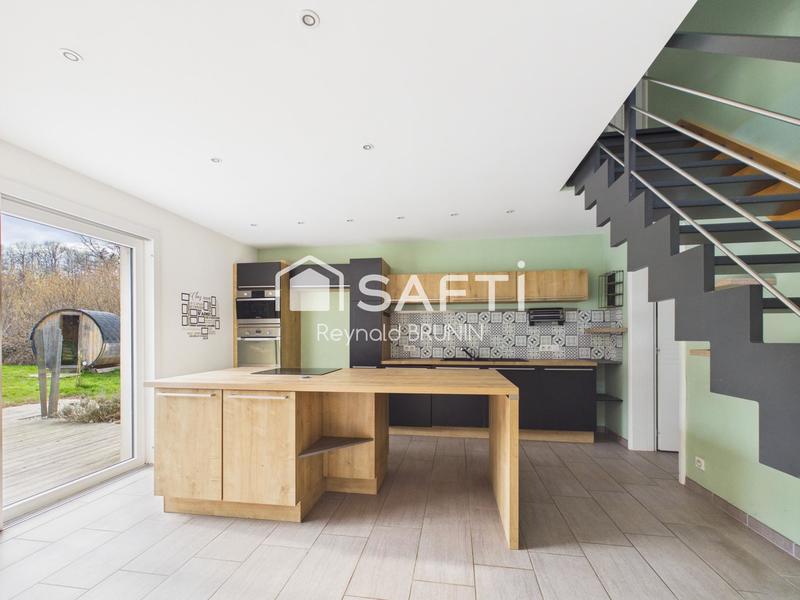 Maison - 128 m² - 4 pièces