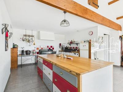Maison - 170 m² - 5 pièces