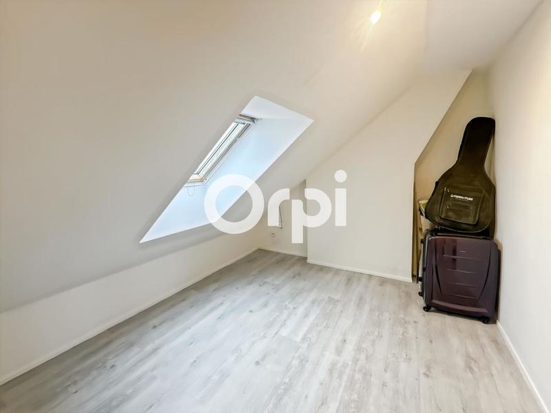 Maison - 105 m² - 5 pièces