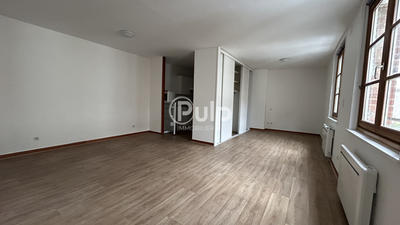 Studio - 42 m² - 1 pièce