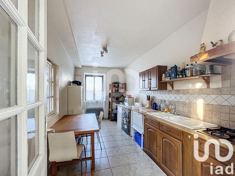 Maison - 176 m² - 7 pièces