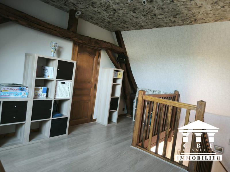 Maison ancienne - 208 m² - 9 pièces