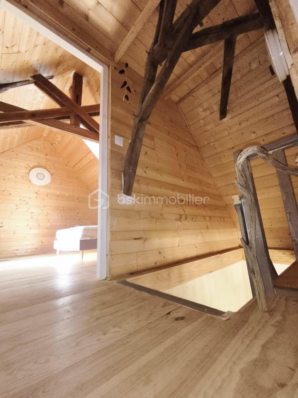 Propriété - 112 m² - 6 pièces