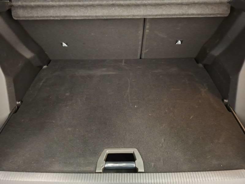 Peugeot 2008 Hybrid 136 e-Dcs6 Allure