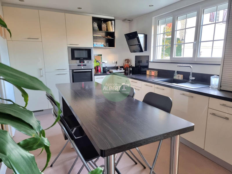 Maison - 154 m² - 8 pièces