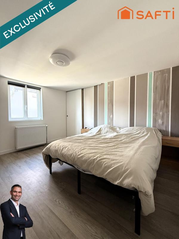 Maison - 163 m² - 8 pièces