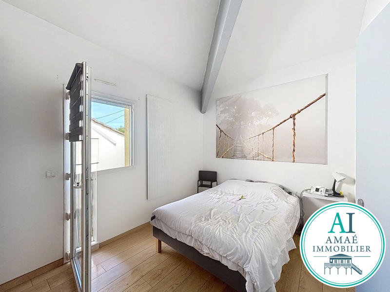 Maison - 339 m² - 30 pièces