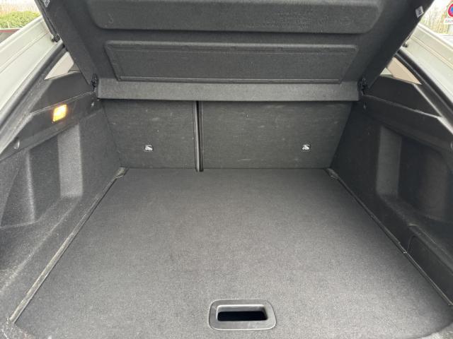 Renault Arkana E-Tech 145 - 21b Intens