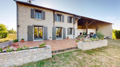 Villa - 250 m² - 7 pièces