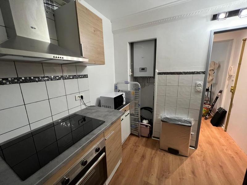 Chambre - 9 m² - 1 pièce