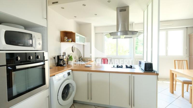 Appartement - 145 m² - 6 pièces