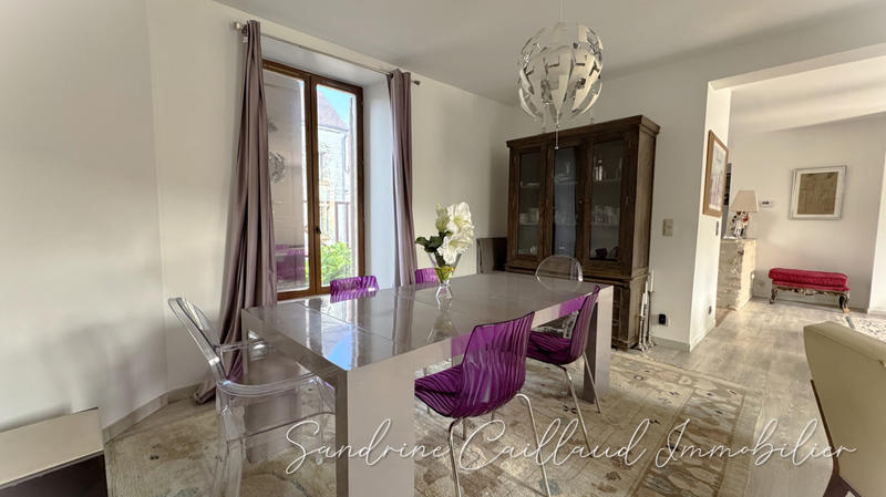 Maison - 150 m² - 5 pièces