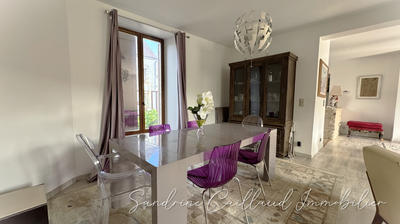 Maison - 150 m² - 5 pièces