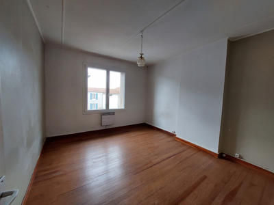 Maison - 100 m² - 3 pièces