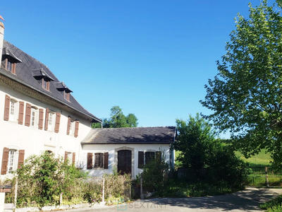 Maison - 190 m² - 10 pièces