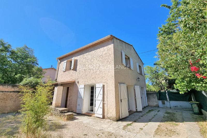 Maison - 87 m² - 4 pièces