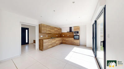 Maison traditionnelle - 172 m² - 7 pièces