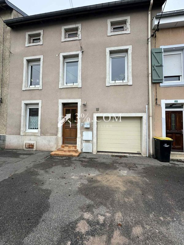 Maison - 190 m² - 8 pièces