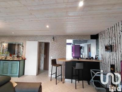 Maison - 99 m² - 6 pièces