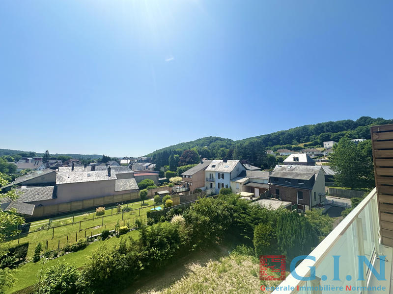 Appartement - 89 m² - 4 pièces