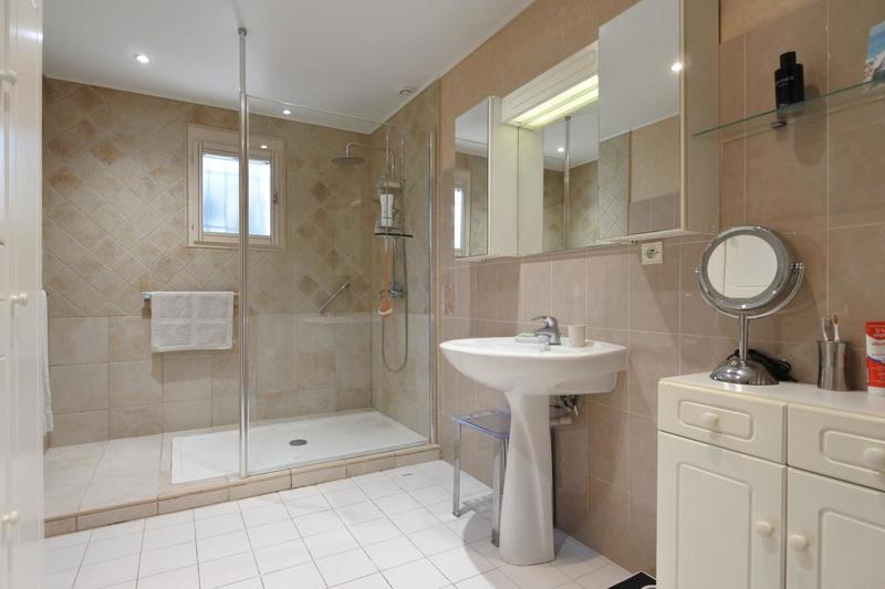 Maison - 98 m² - 3 pièces