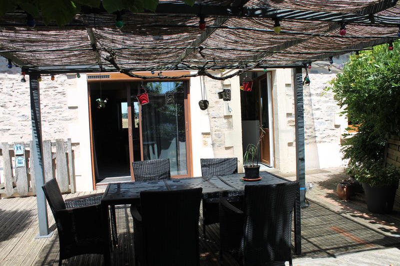 Maison - 124 m² - 9 pièces