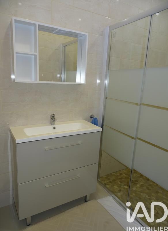 Maison - 200 m² - 7 pièces