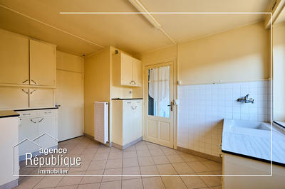 Maison - 154 m² - 7 pièces