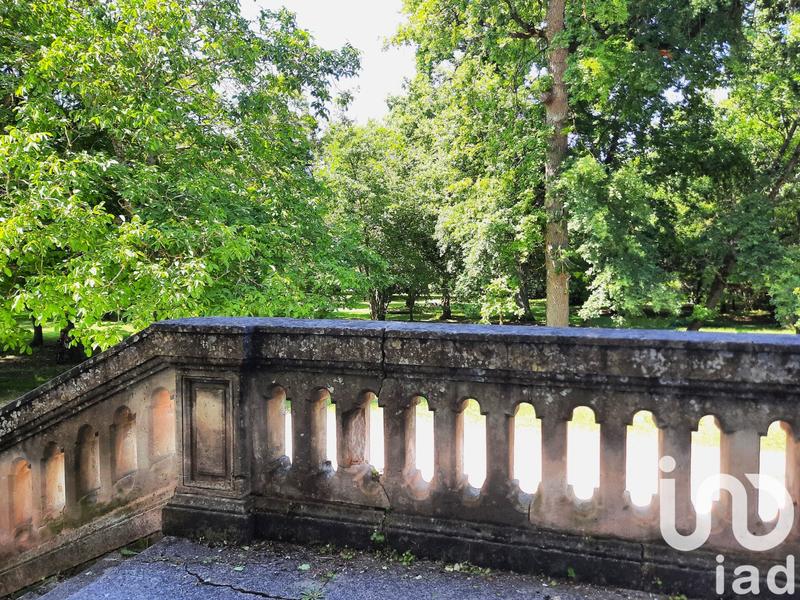 Château - 480 m² - 16 pièces