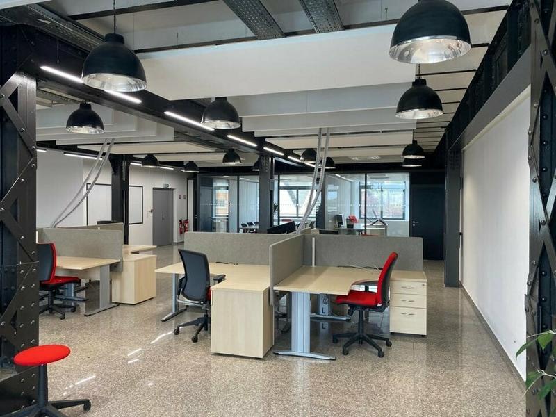 Bureau - 1 000 m²