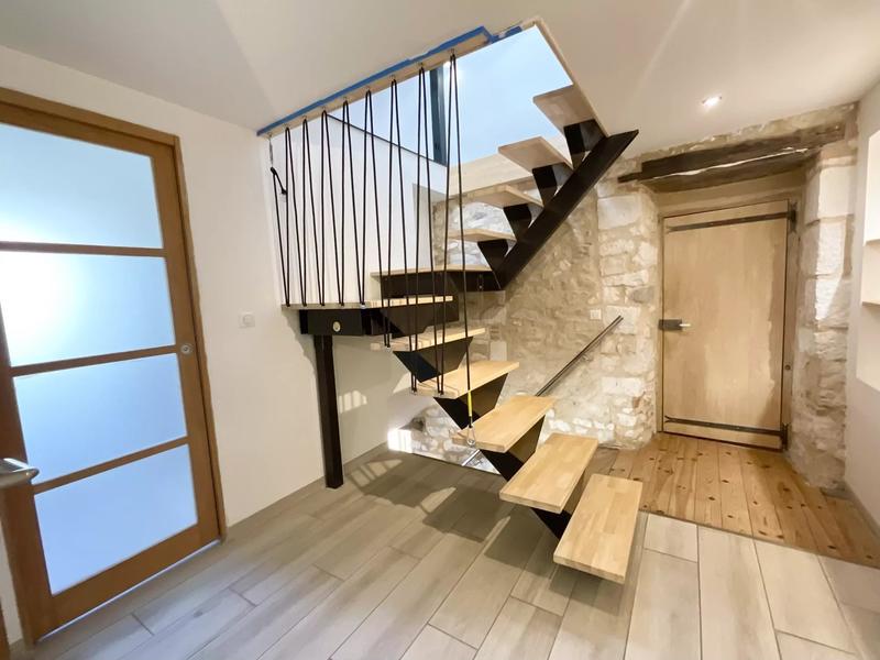 Appartement - 81 m² - 3 pièces