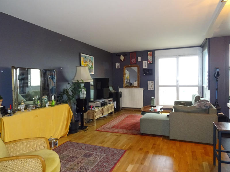 Appartement - 82 m² - 4 pièces