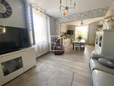 Maison - 127 m² - 6 pièces