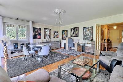 Appartement - 81 m² - 3 pièces