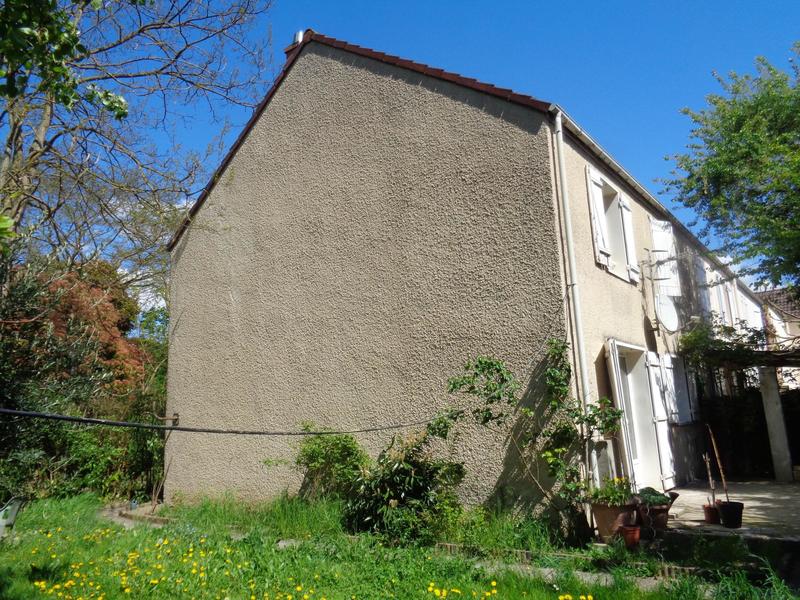 Maison - 130 m² - 7 pièces