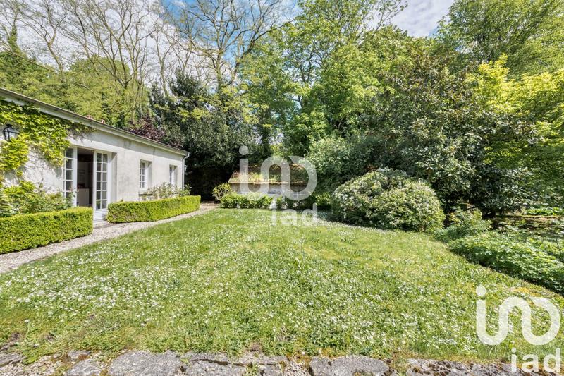 Maison - 283 m² - 8 pièces