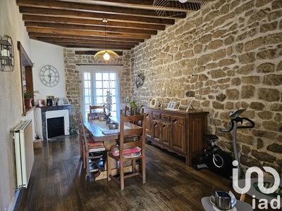 Maison - 200 m² - 8 pièces